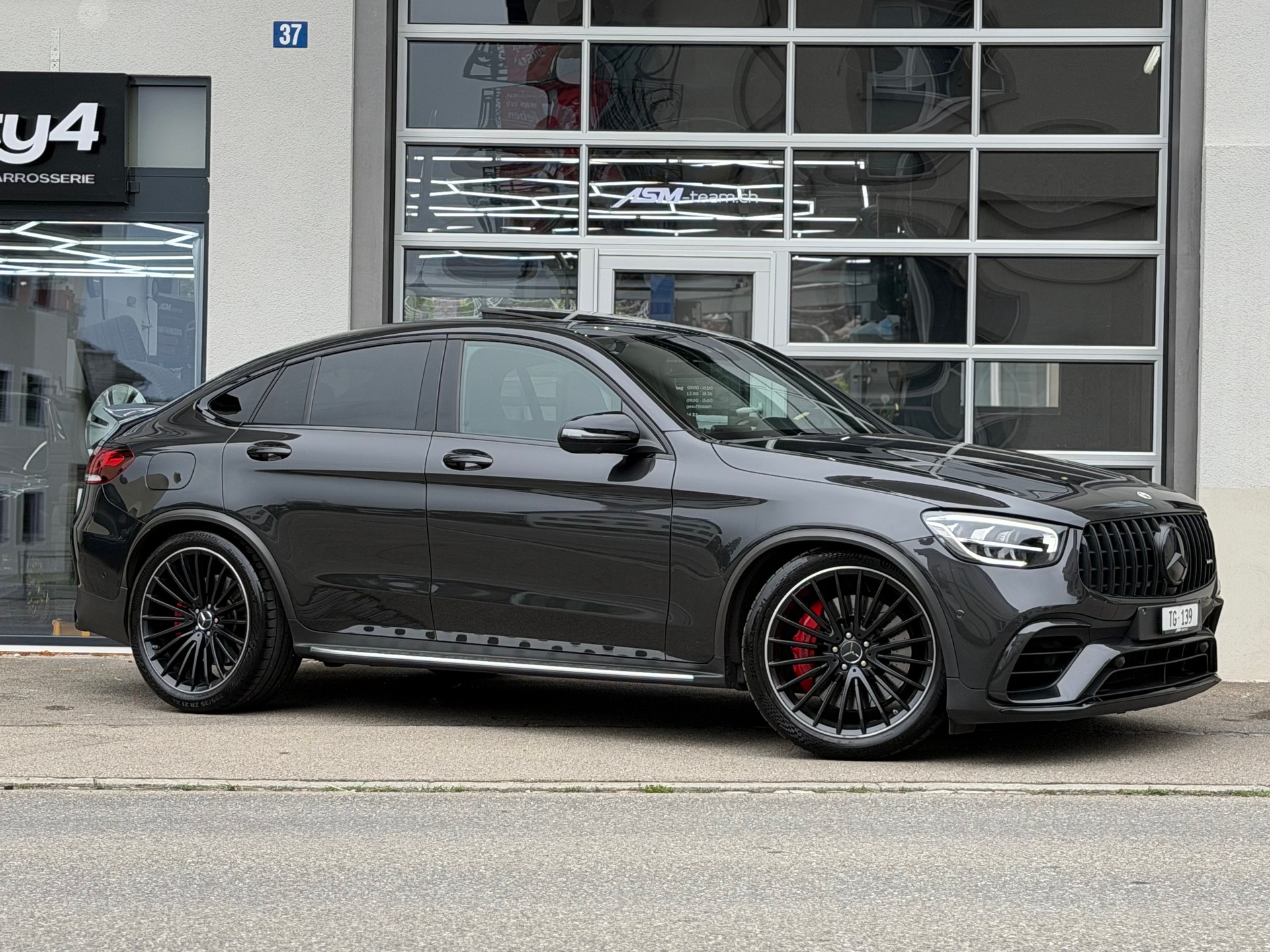 MERCEDES-BENZ GLC Coupé 63 S AMG 4Matic *PERFORMANCE* 9G-Tronic *510PS* kaufen bei ASM-TEAM.ch-image-4