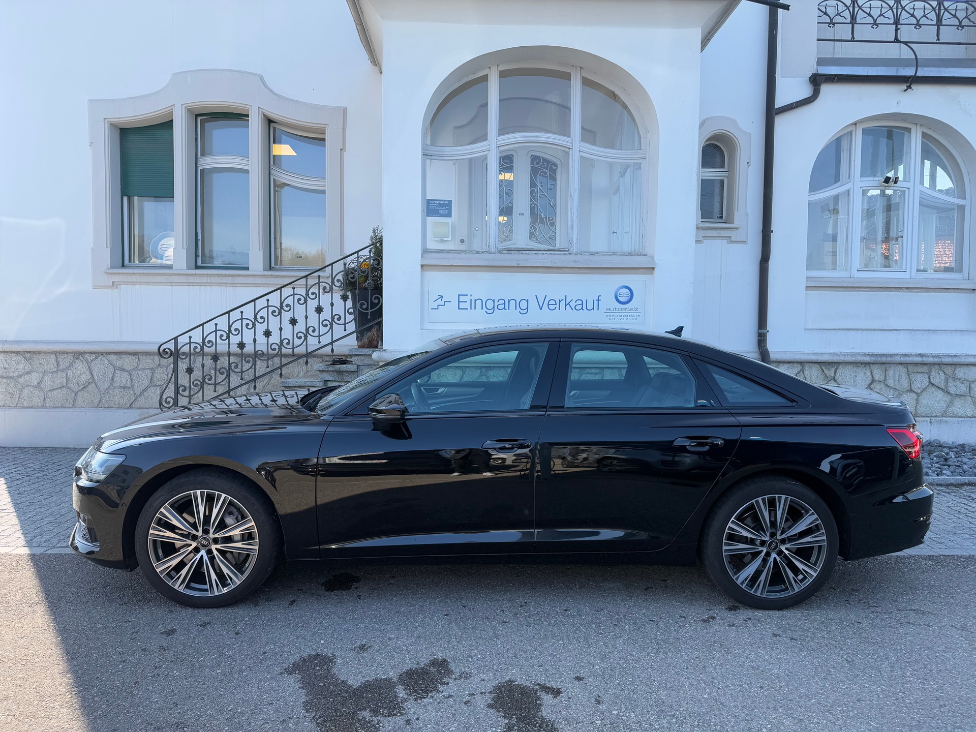 AUDI A6 3.0 55 TFSI Sport quattro S-Tronic-image-2