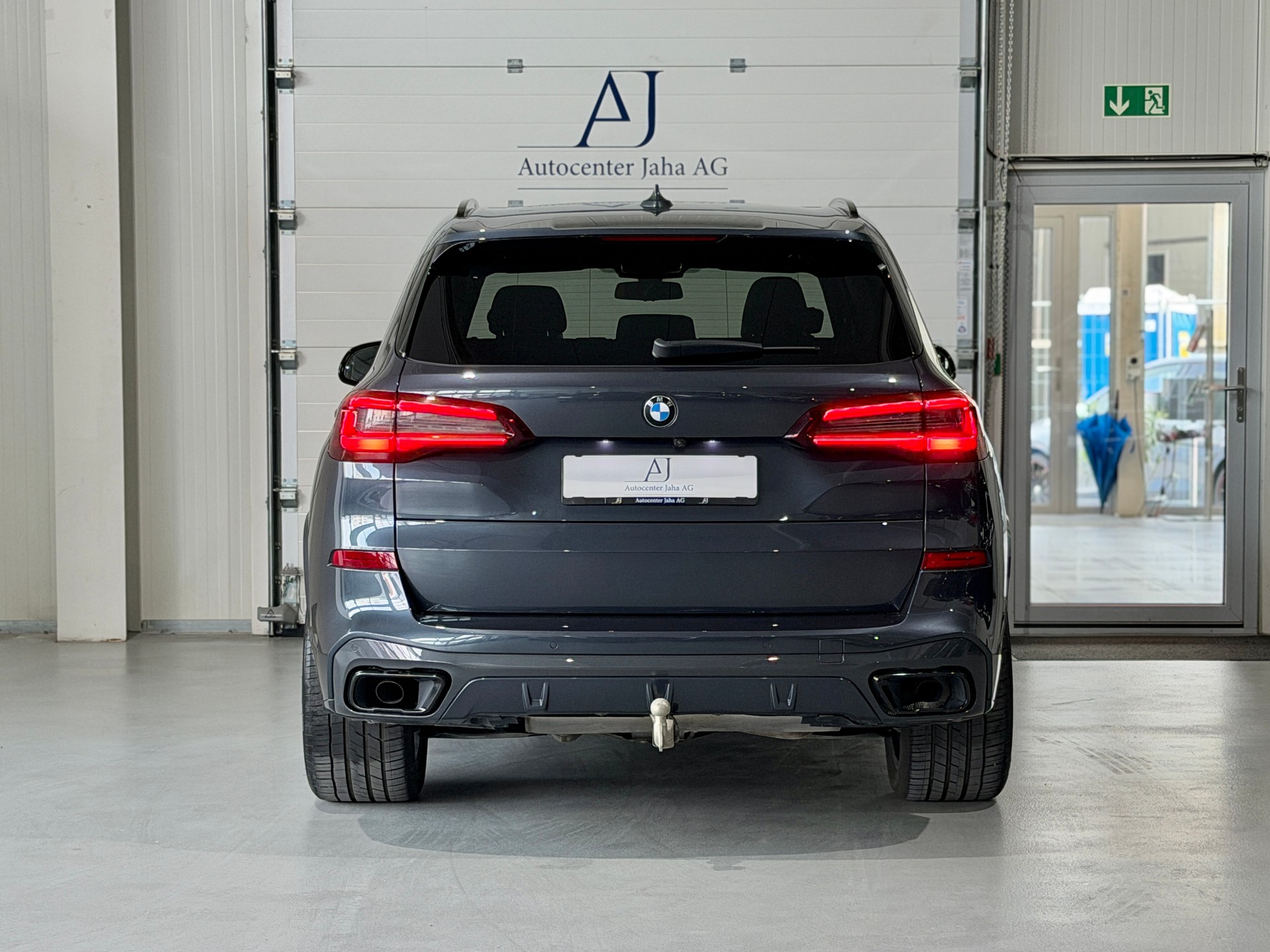 BMW X5 xDrive 48V 40d M Sport Steptronic (AHK 3.5T)-image-25