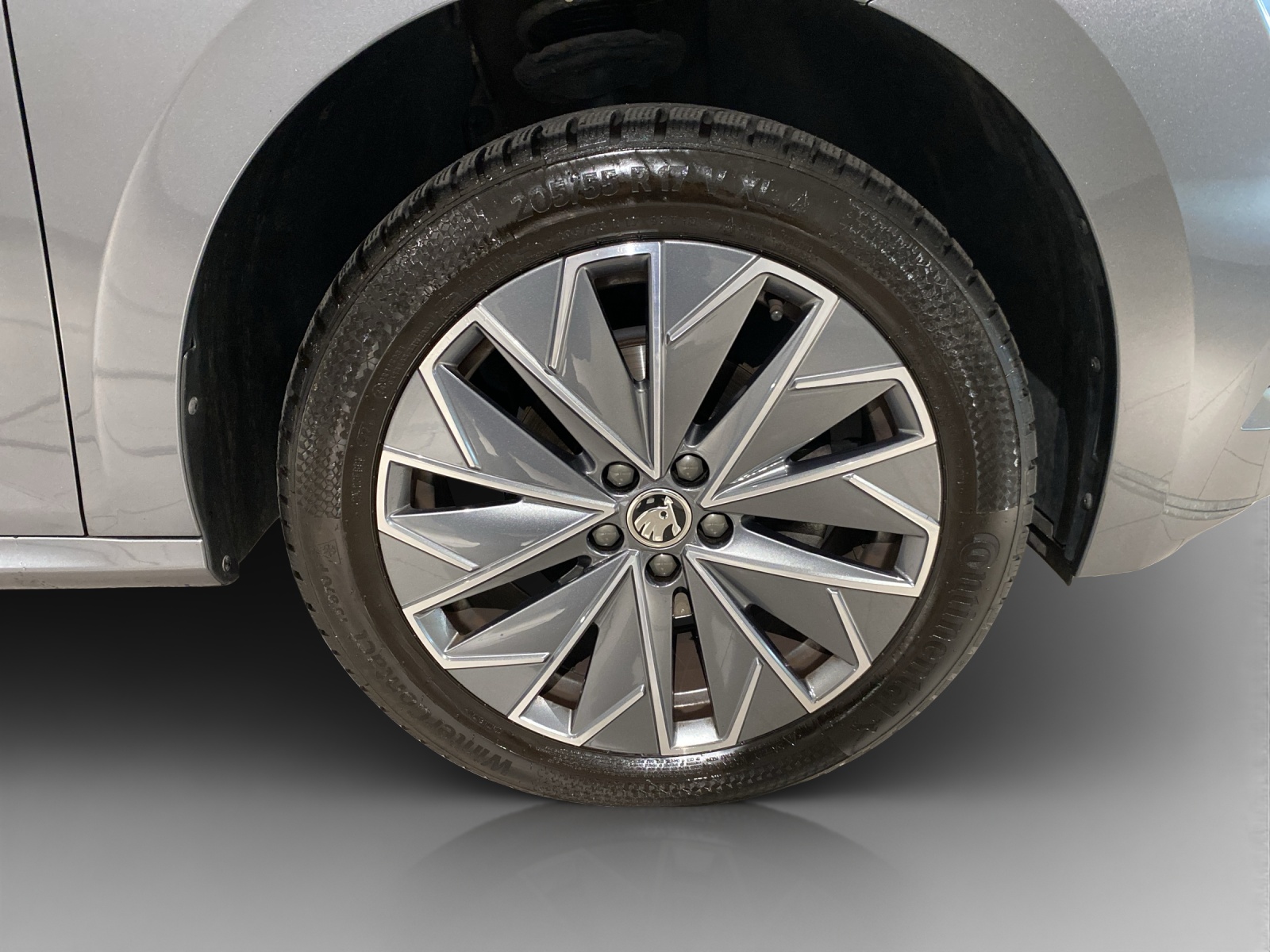 SKODA Kamiq 1.0 TSI Tour DSG-image-14