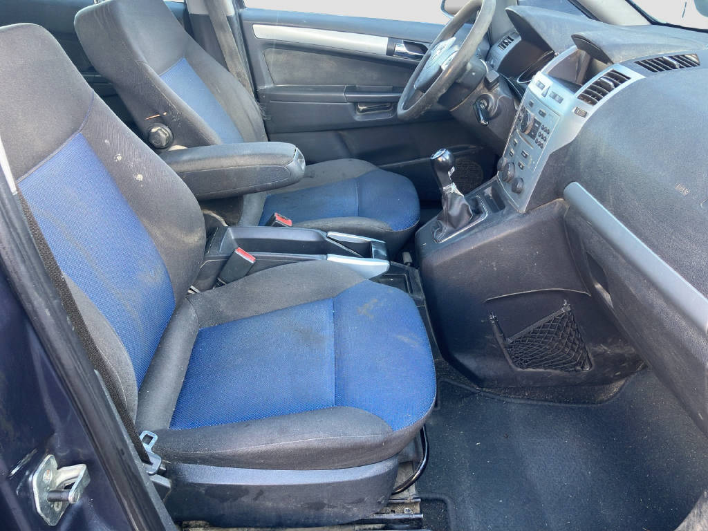 OPEL Zafira 1.8 16V Enjoy-image-13