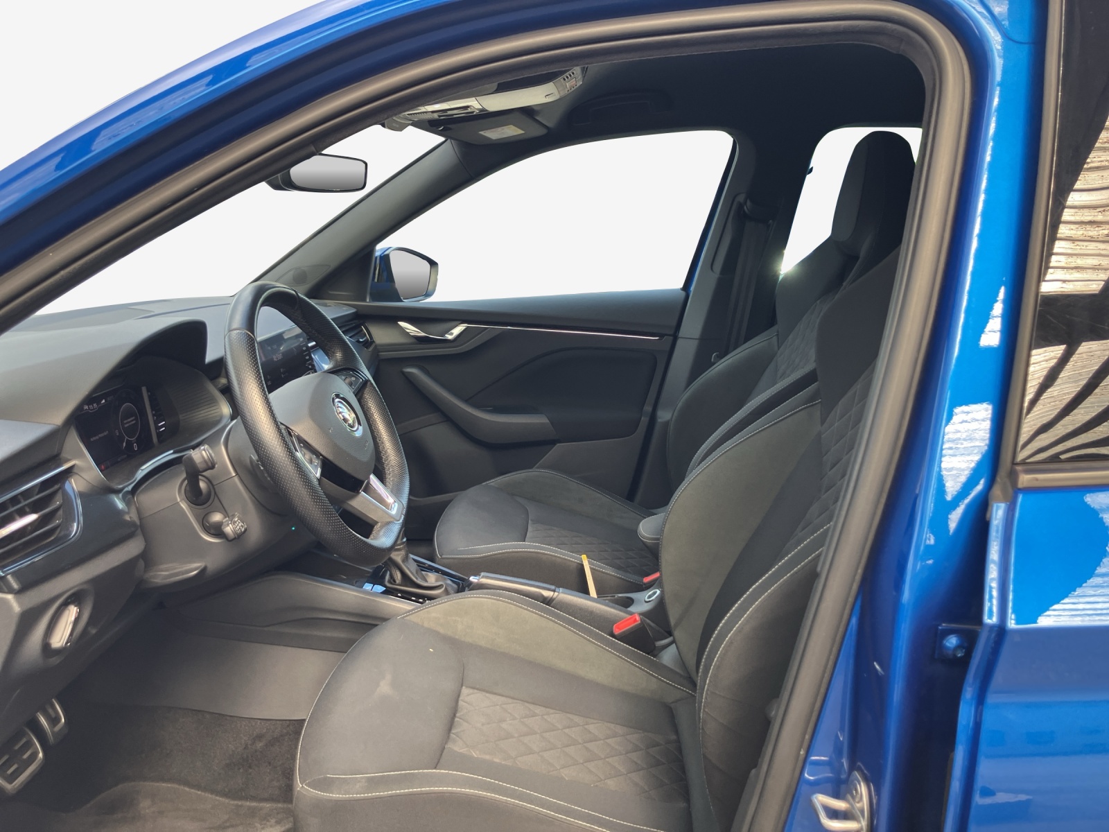 SKODA Kamiq 1.0 TSI Style DSG-image-7