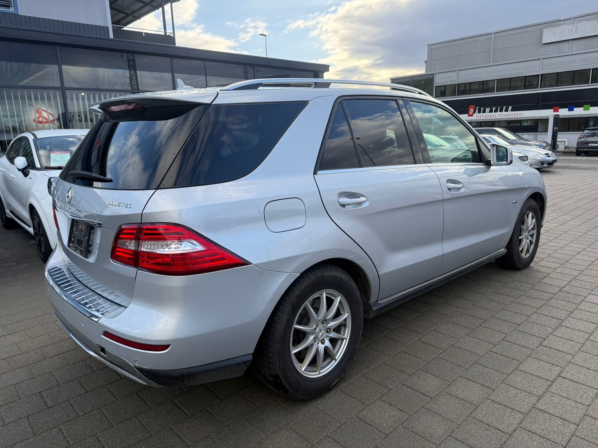 MERCEDES-BENZ ML 350 BlueTEC 4Matic 7G-Tronic-image-11