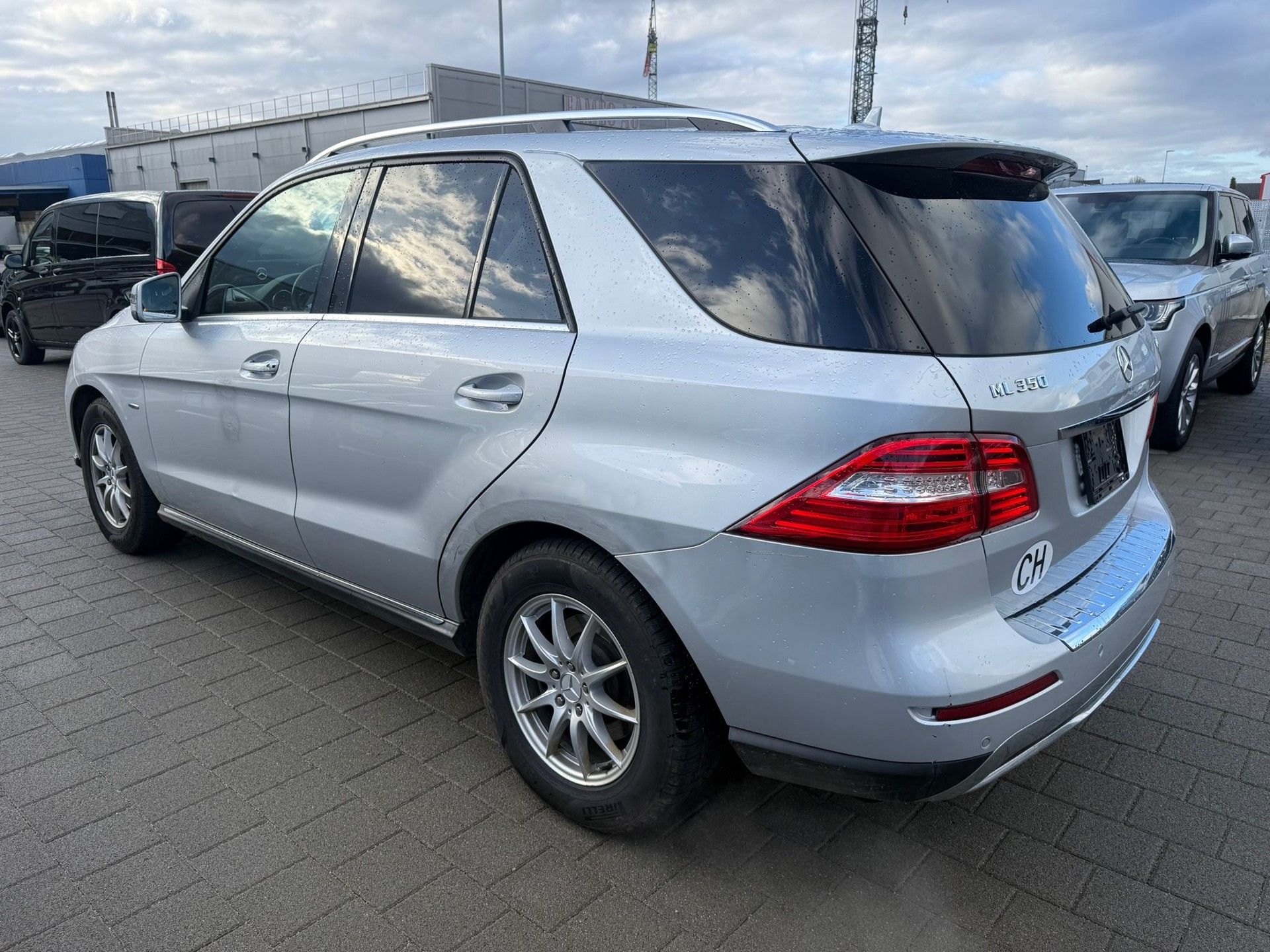 MERCEDES-BENZ ML 350 BlueTEC 4Matic 7G-Tronic-image-7