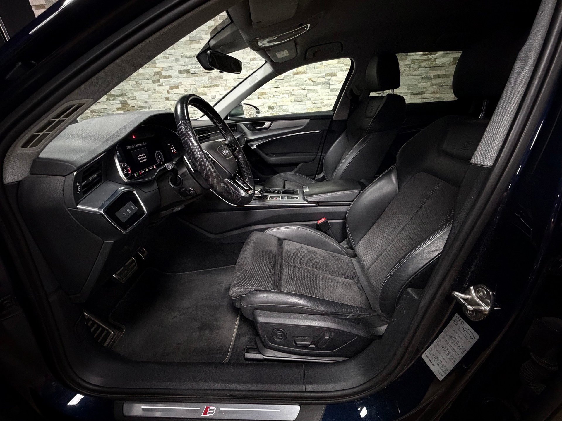 AUDI S6 Avant 3.0 TDI quattro tiptronic-image-11