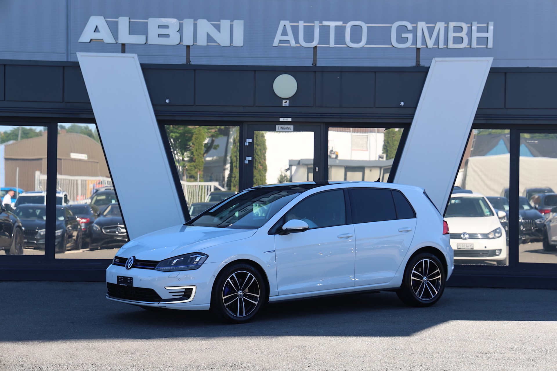 VW Golf 1.4 TSI GTE DSG R-Line-image-0