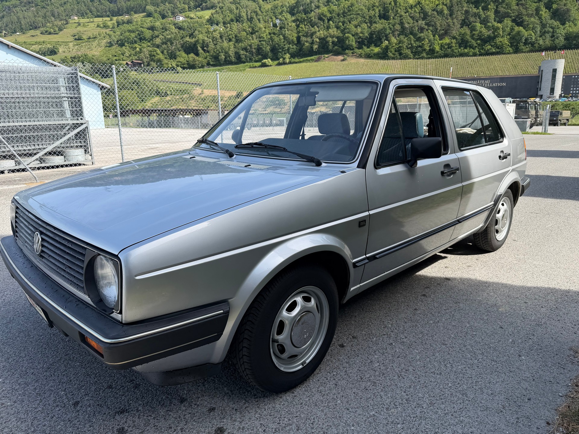VW GOLF