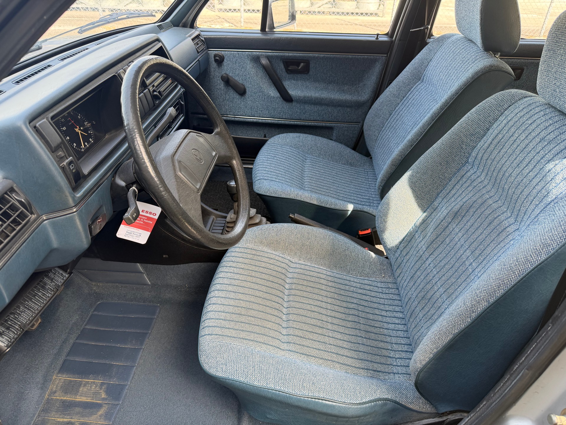 VW GOLF-image-12