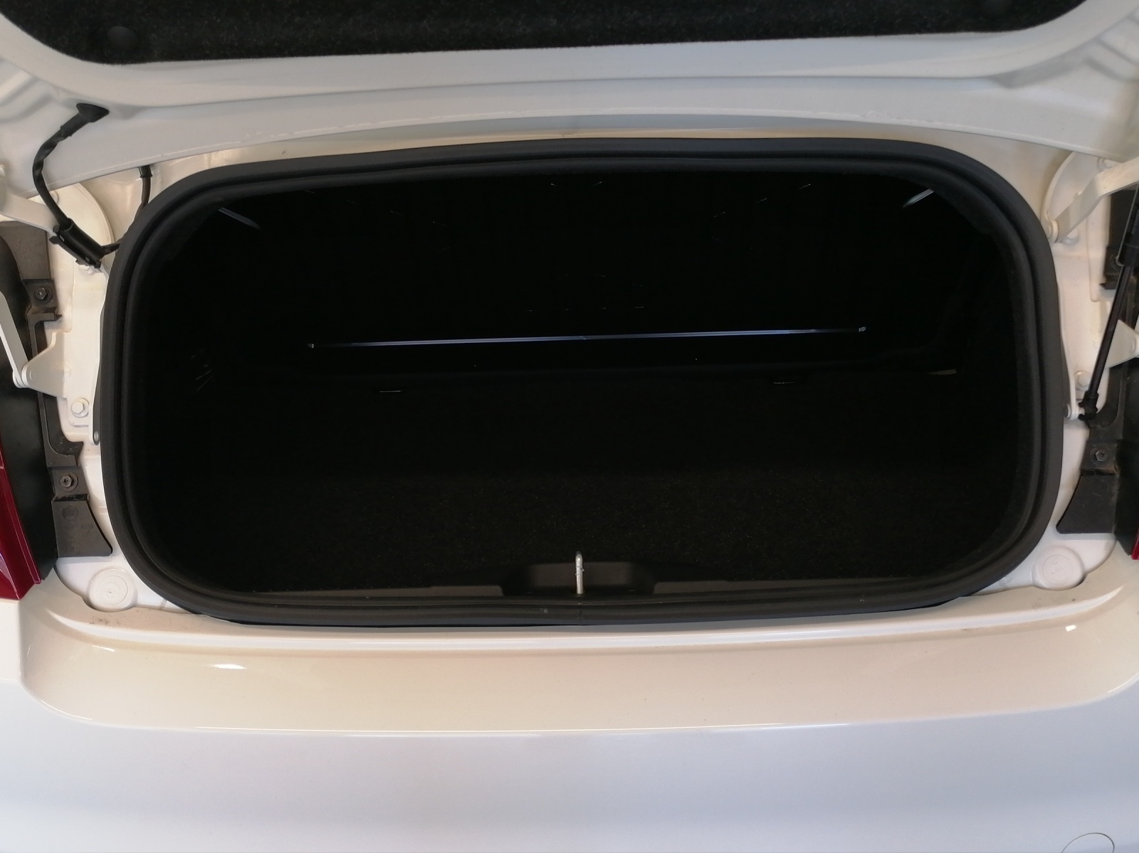 FIAT 500 C 1.0 Hybrid Lounge-image-7