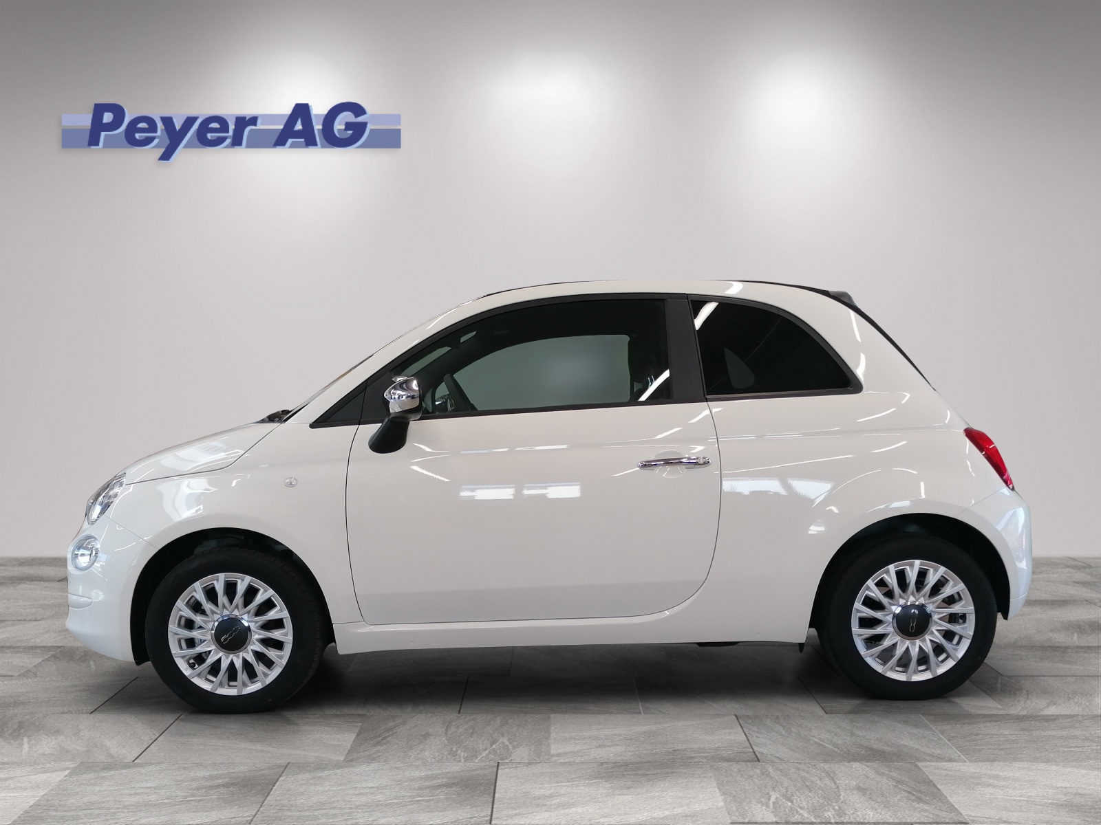 FIAT 500 C 1.0 Hybrid Lounge-image-2