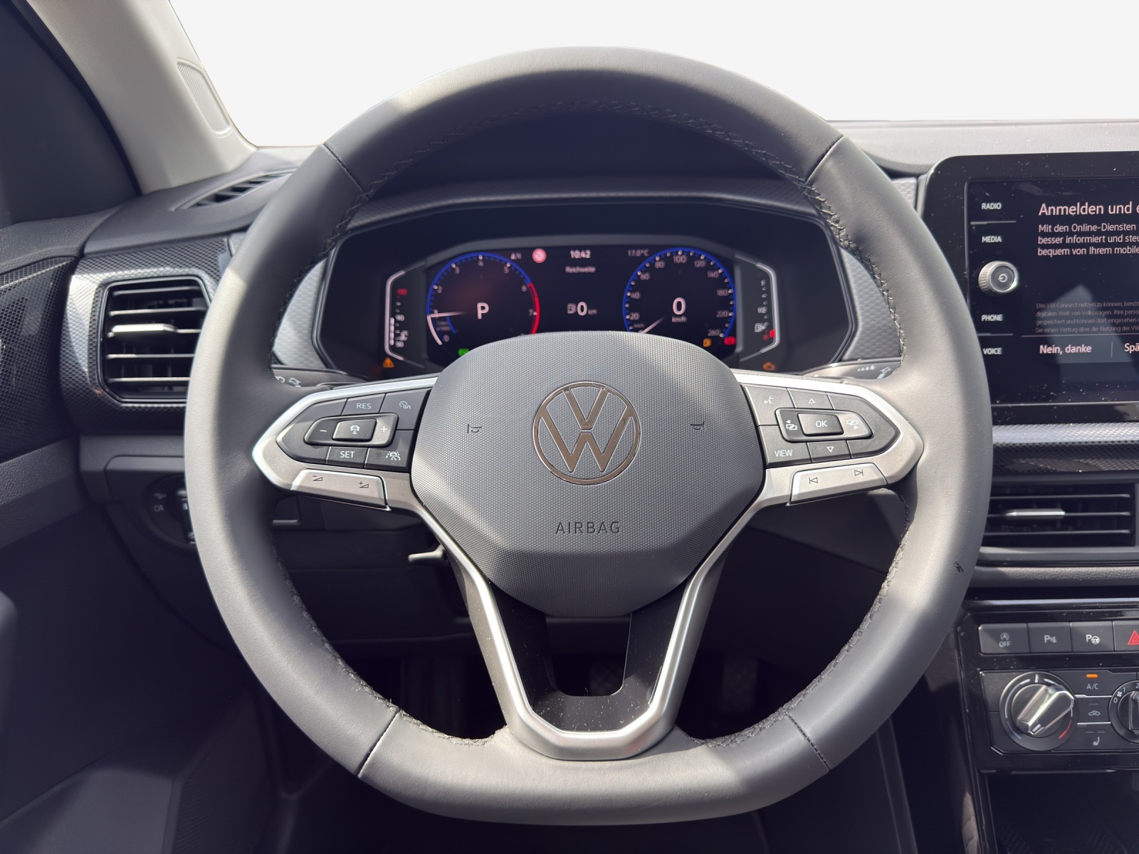VW T-Cross 1.0 TSI EVO United DSG-image-9