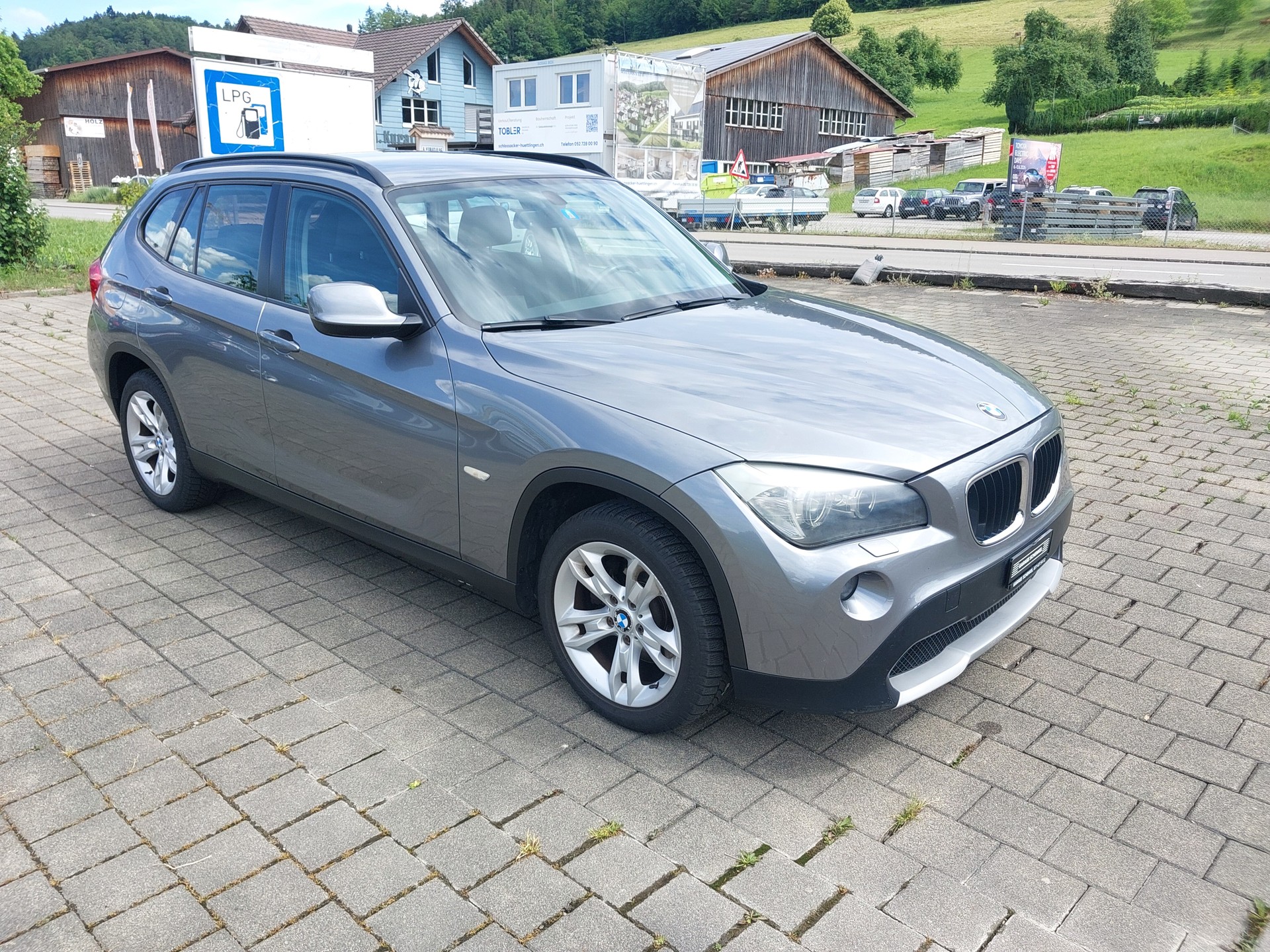 BMW X1 xDrive 20d Steptronic-image-0