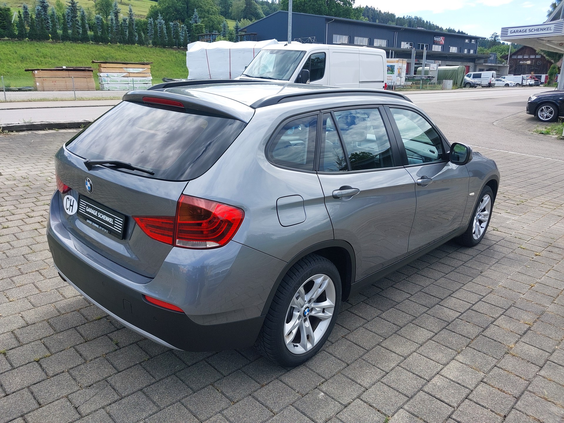 BMW X1 xDrive 20d Steptronic-image-2