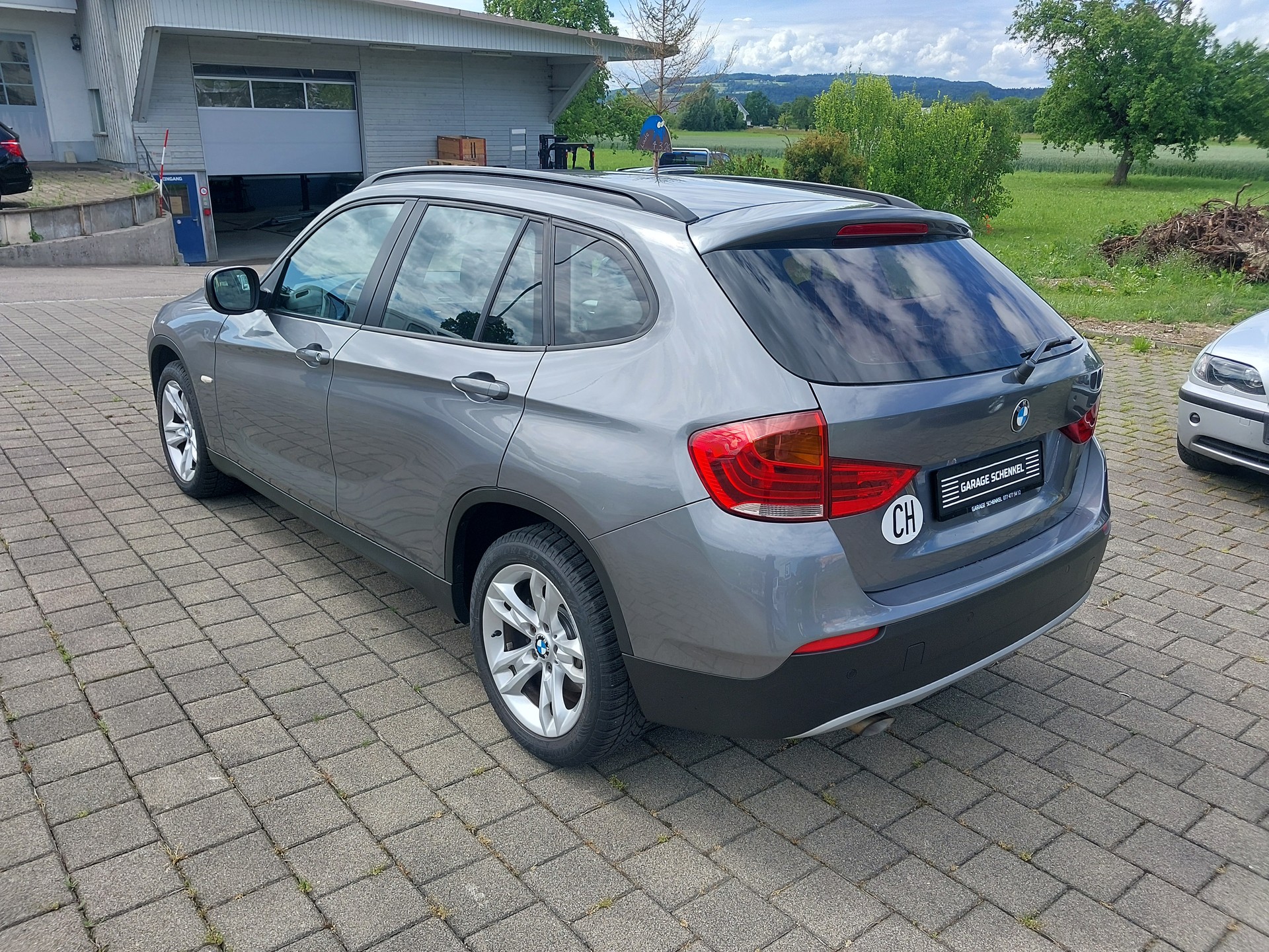 BMW X1 xDrive 20d Steptronic-image-1