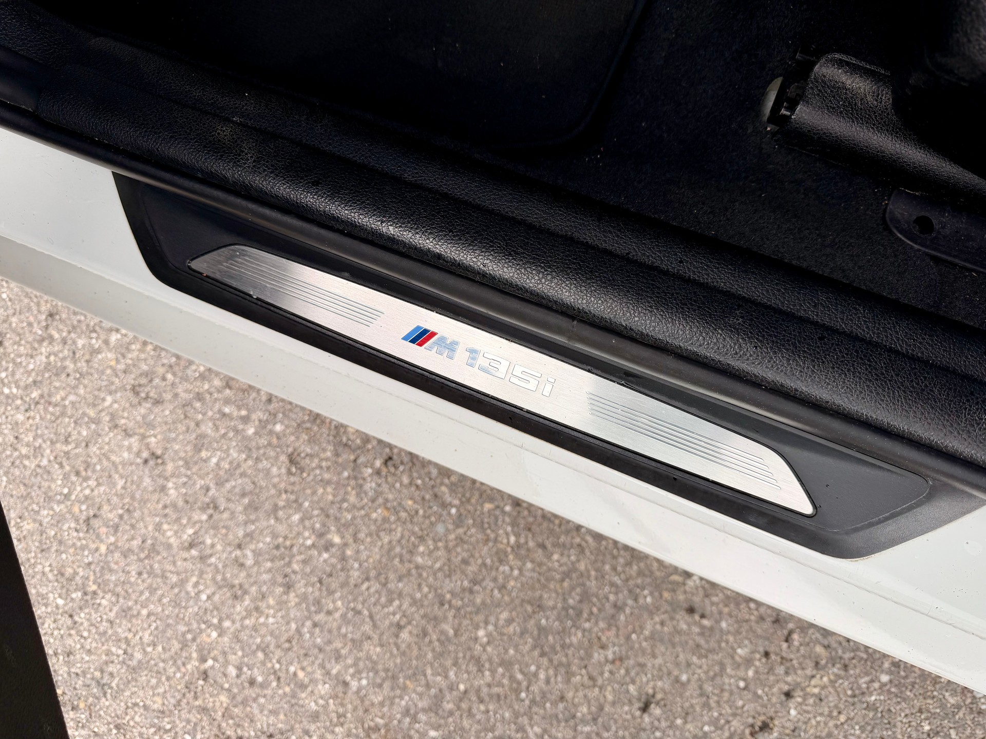 BMW M135i xDrive-image-10