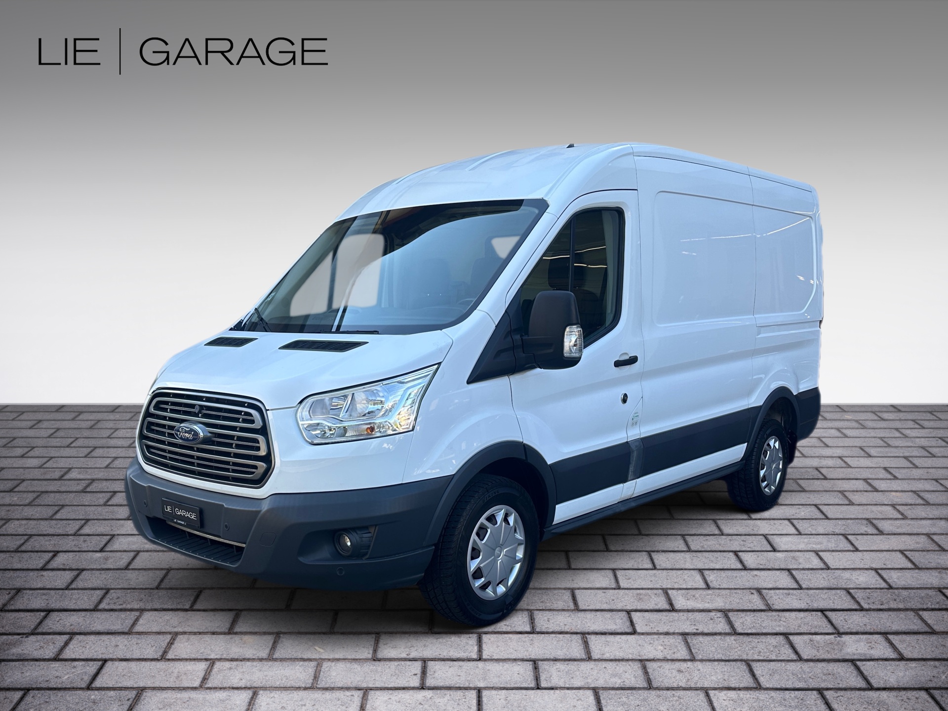 FORD Transit Van 350 L2 Ambiente 2.0 TDCi 130 FWD-image-0