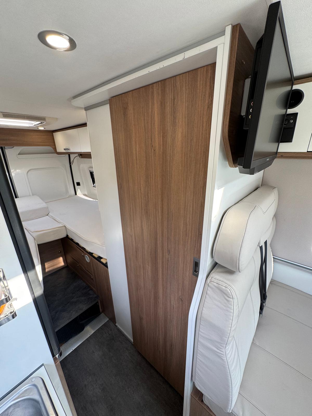 BANTAM Bantam Pilot V630J Premium – Komfortable Längsbetten & Top-Zustand-image-22