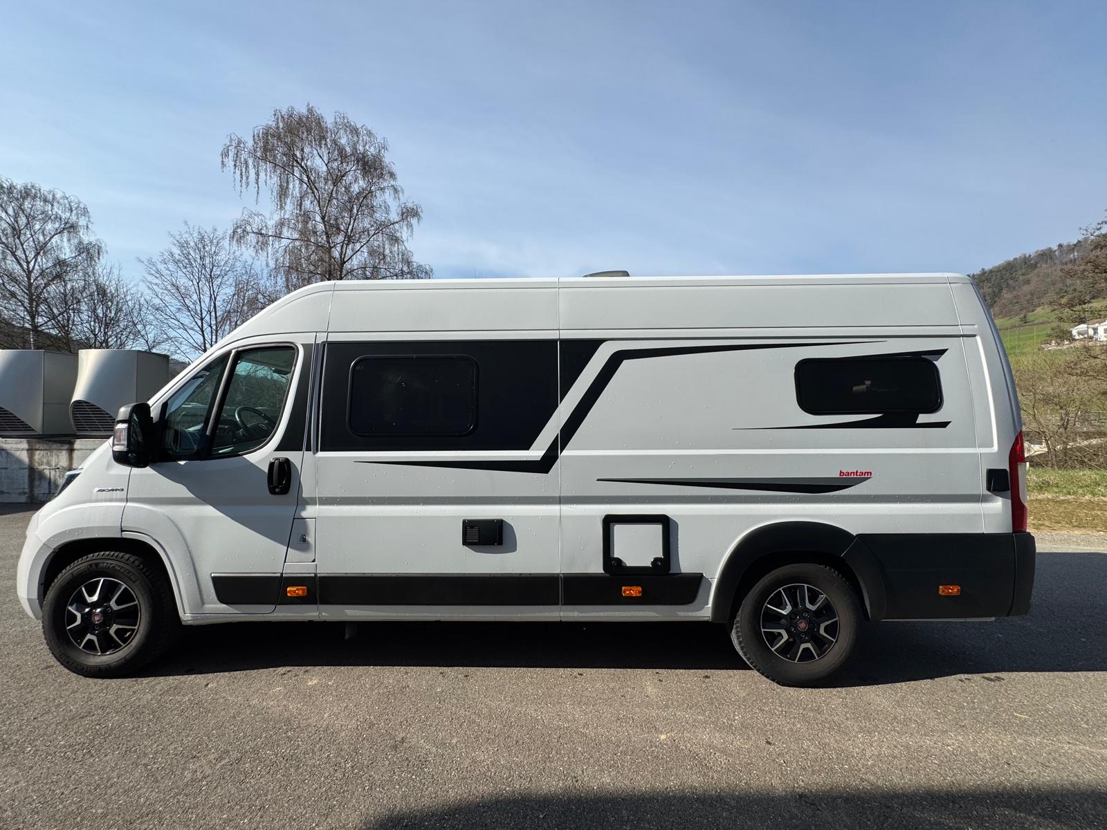 BANTAM Bantam Pilot V630J Premium – Komfortable Längsbetten & Top-Zustand-image-9