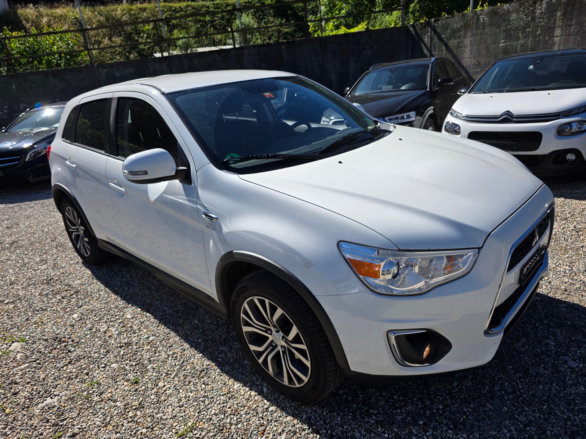 MITSUBISHI ASX 1.6 DID Pure 4WD-image-6