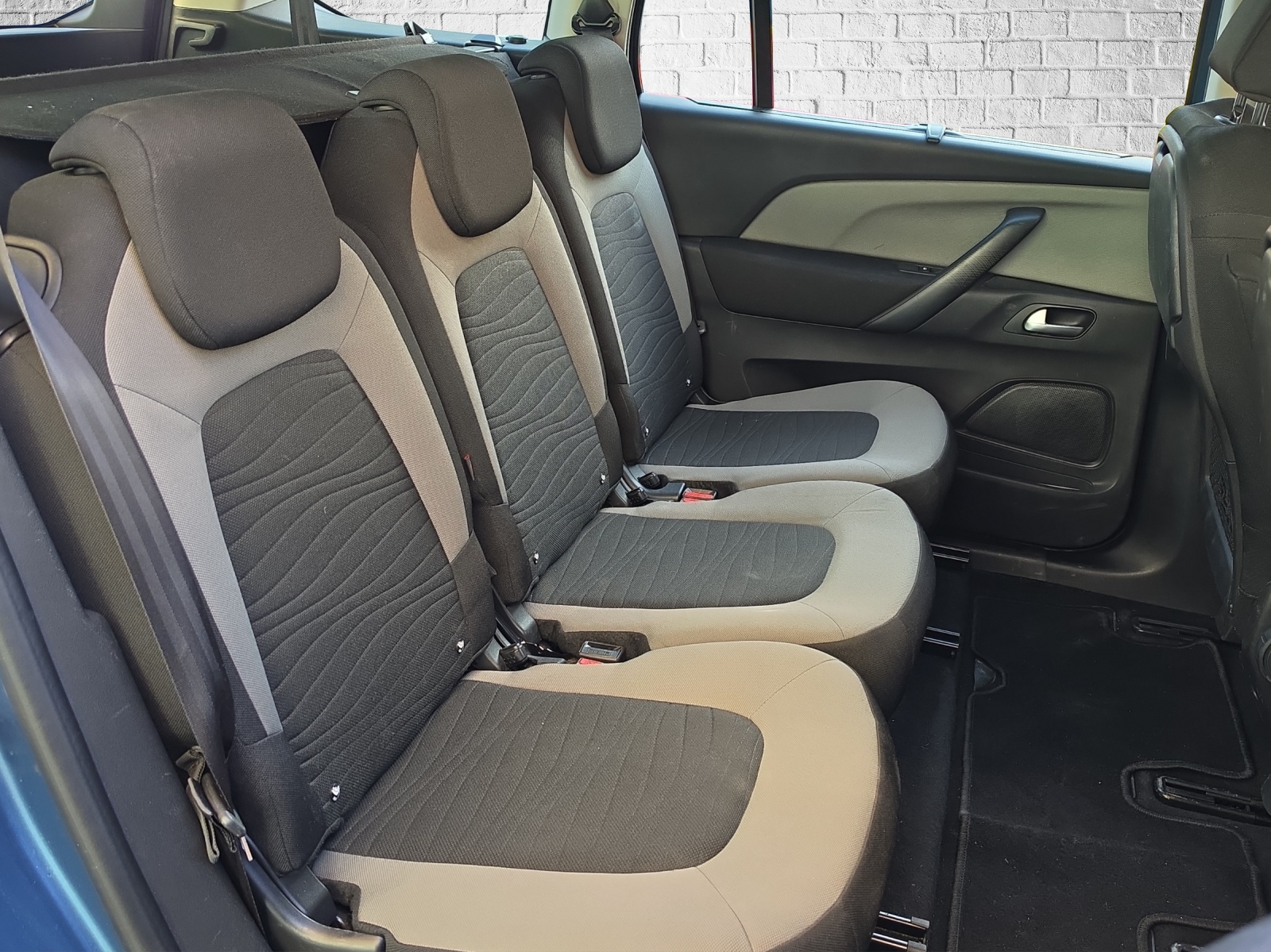 CITROEN Grand C4 Picasso 1.6i 16V e-THP Intensive-image-18