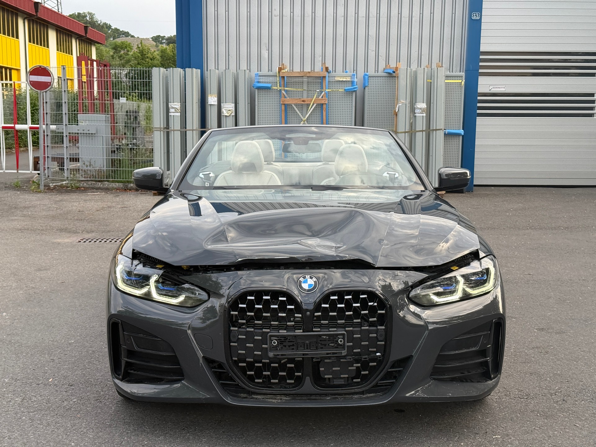 BMW M440i xDrive 48V Cabriolet Steptronic-image-2