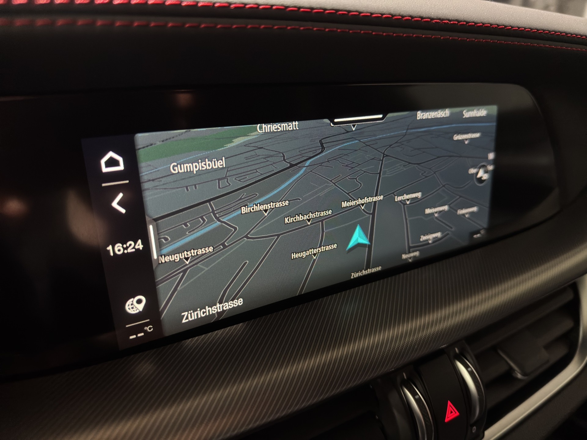 ALFA ROMEO Stelvio 2.0 Competizione Q4 AT8-image-15