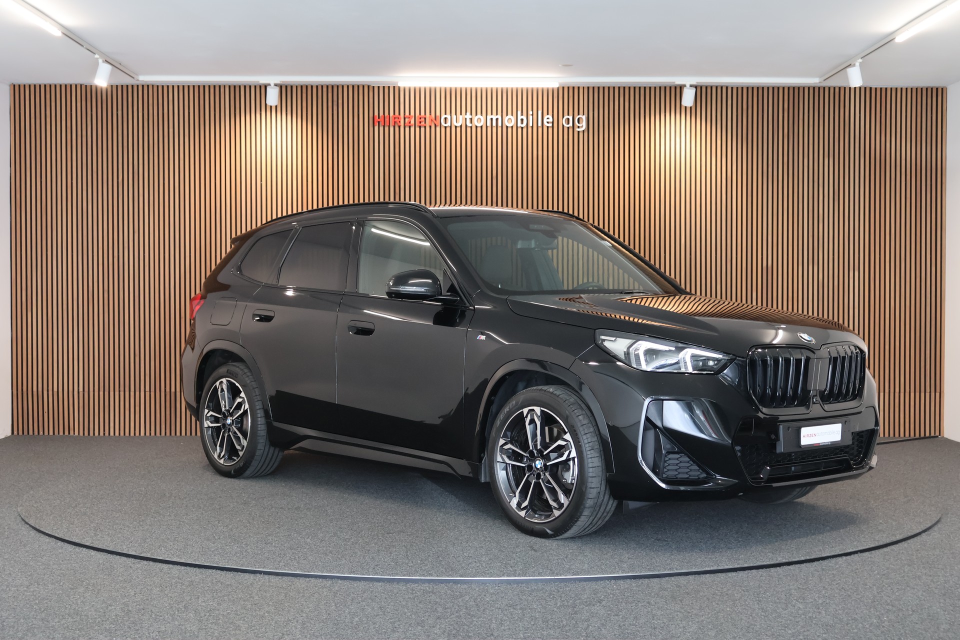 BMW X1 xDrive 23d 48V M Sport-image-6