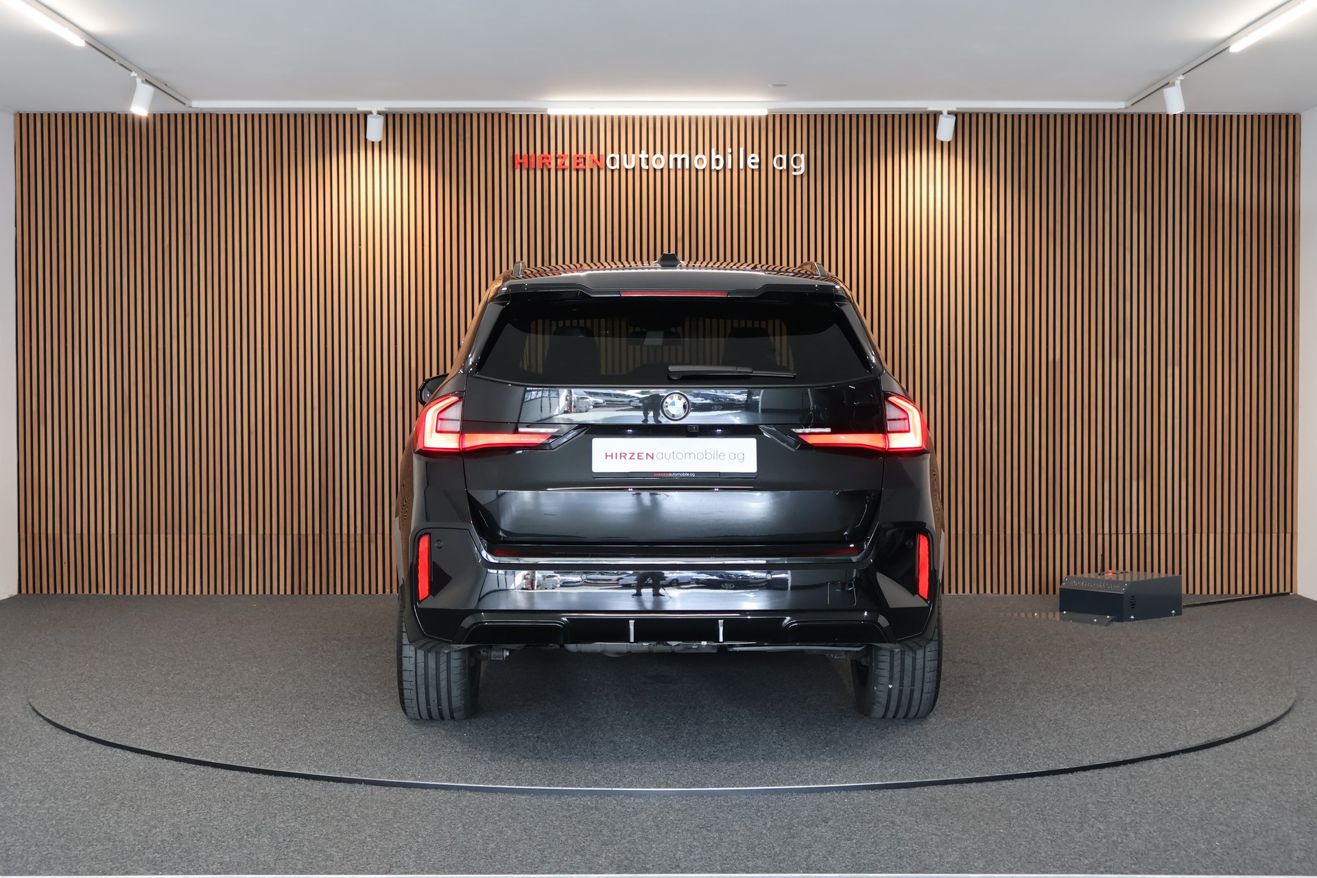 BMW X1 xDrive 23d 48V M Sport-image-3