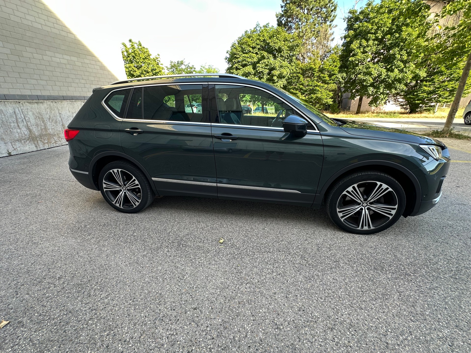 SEAT 2.0 TSI Xcellence 4Drive DSG-image-2