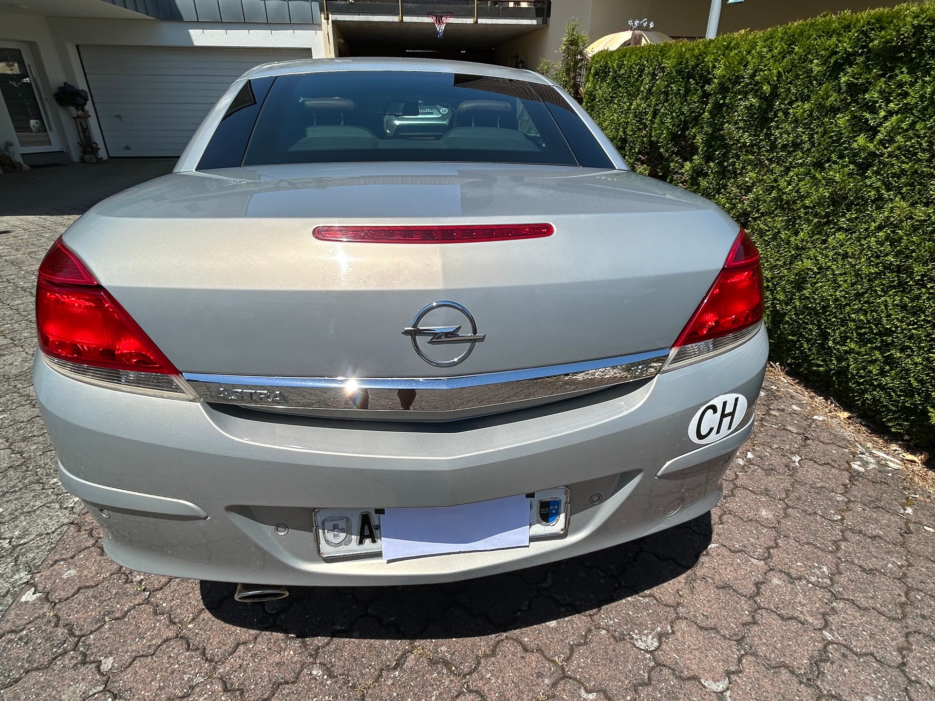 OPEL 1.8i 16V 125 Cosmo-image-2