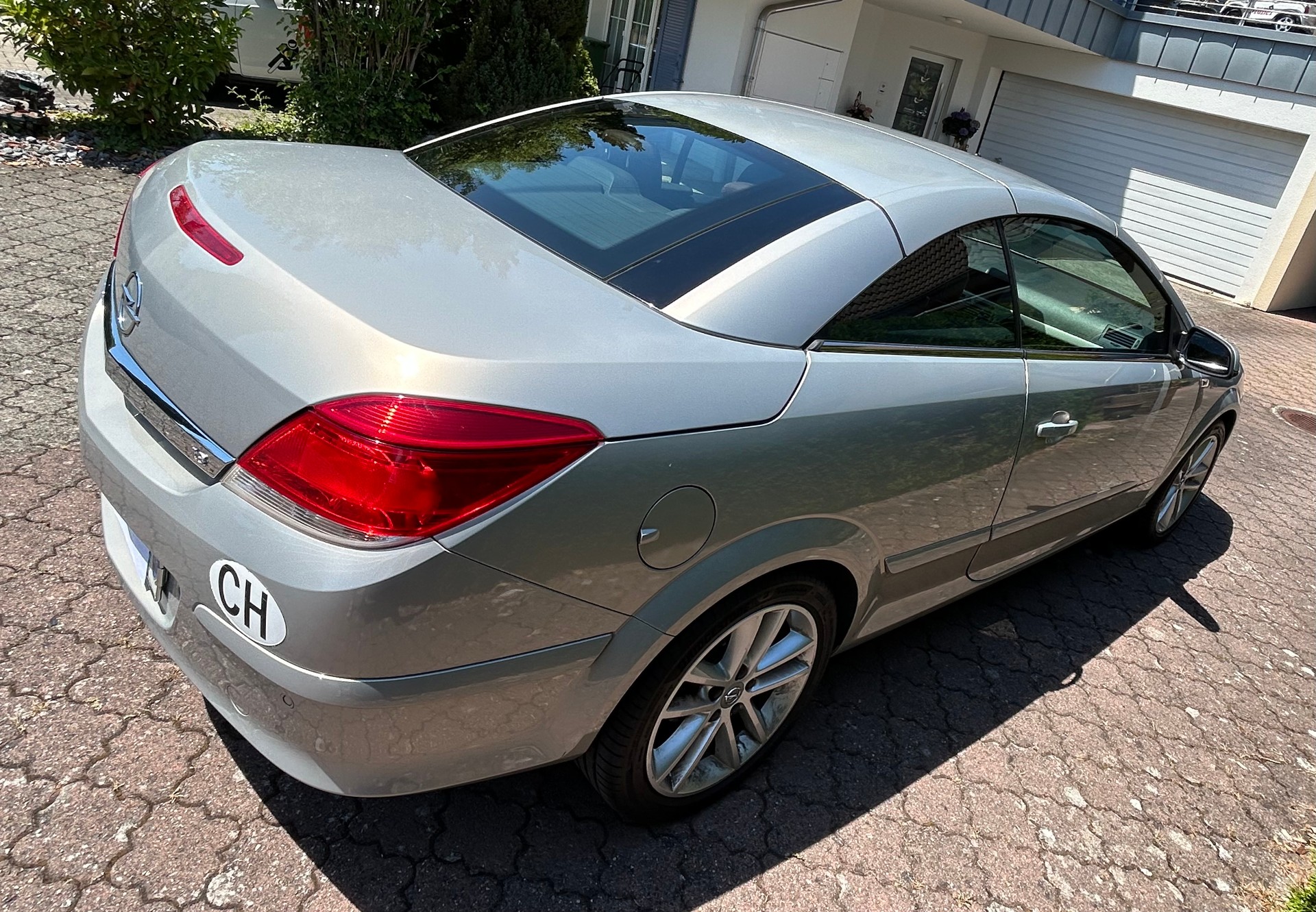 OPEL 1.8i 16V 125 Cosmo-image-3