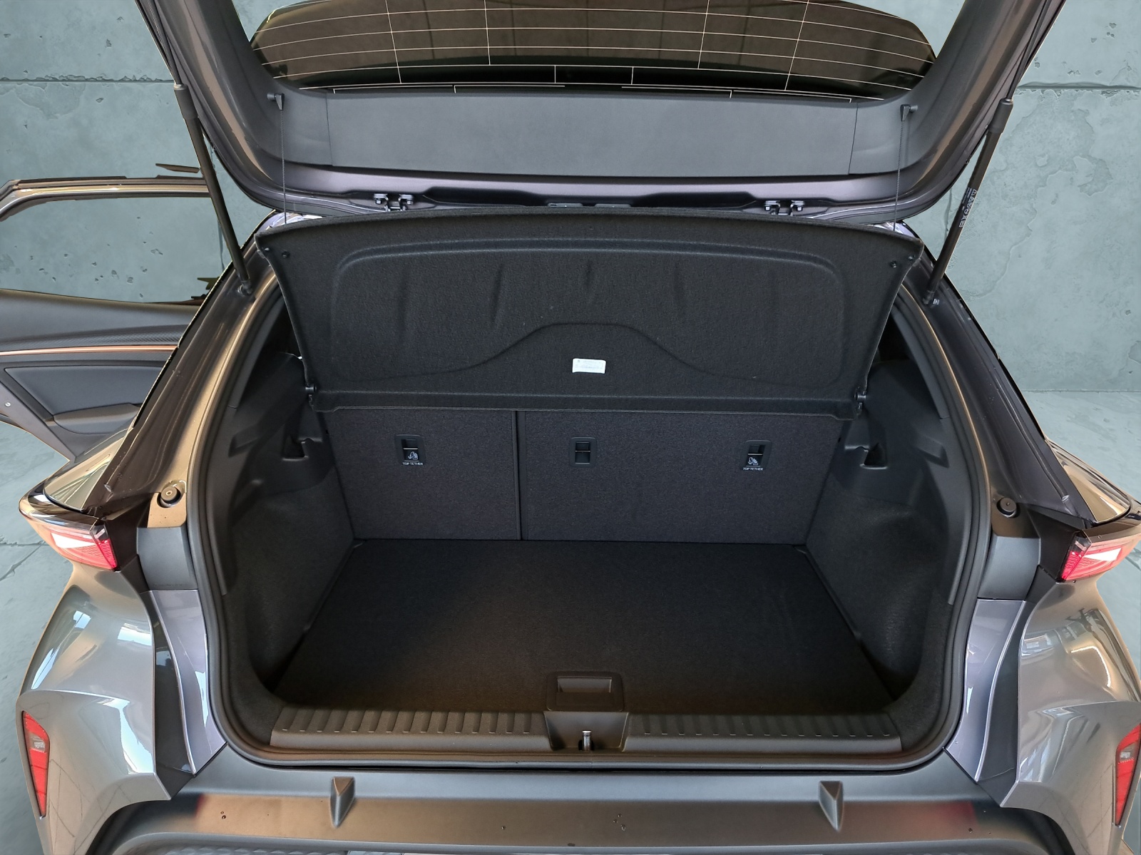 CUPRA Raval 52 kWh Dynamic+-image-16