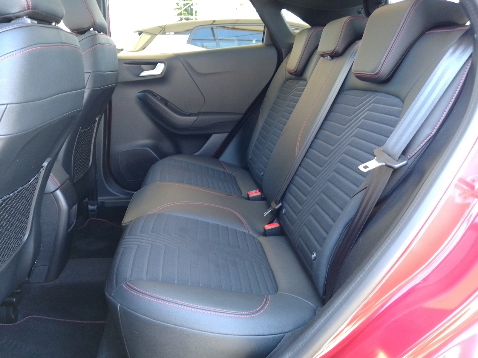 FORD Puma 1.0 EcoB Hybrid 125 ST-Line X-image-9
