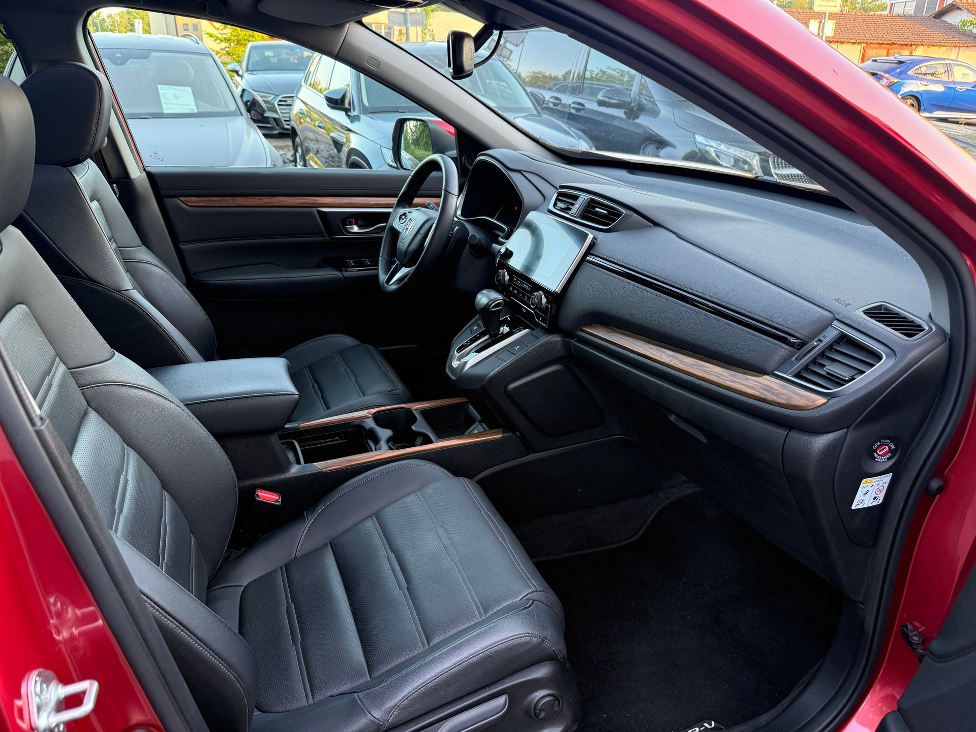 HONDA CR-V 1.5 i-VTEC Executive 4WD Automatic-image-6