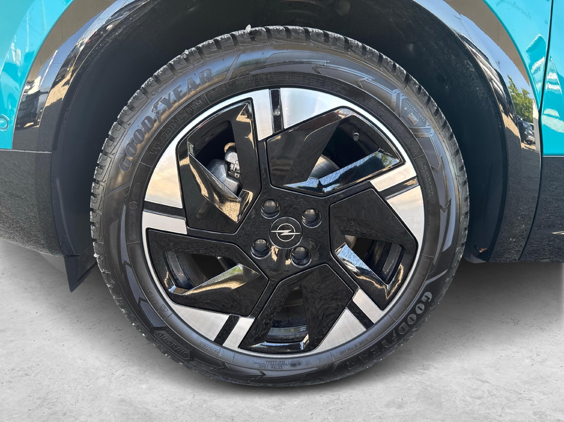 OPEL Mokka-e GSab / 3,99% Leasing bei Abschluss einer Protect Autoversicherung-image-20
