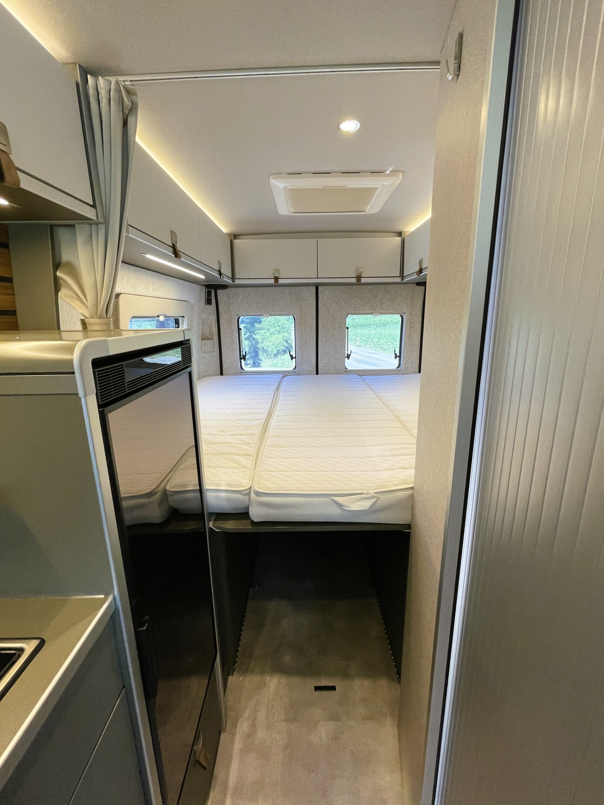 HYMER Yellowstone-image-16