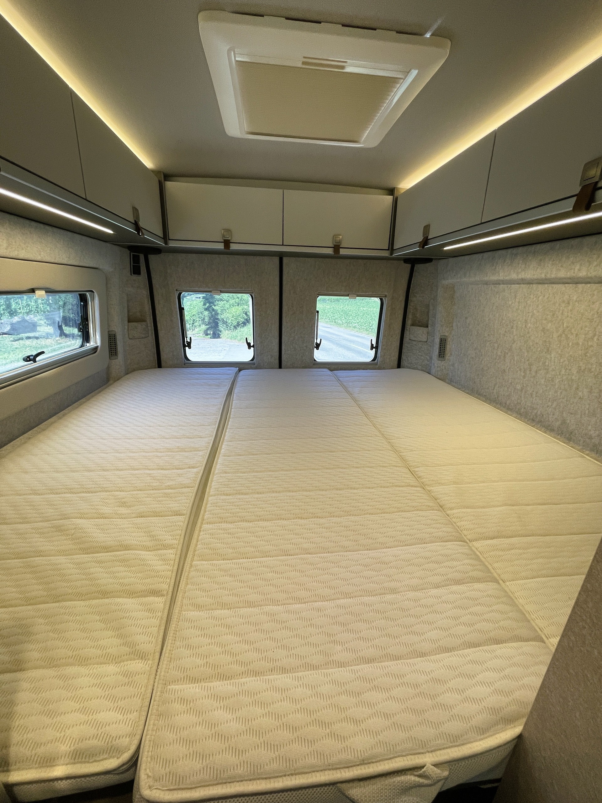 HYMER Yellowstone-image-18