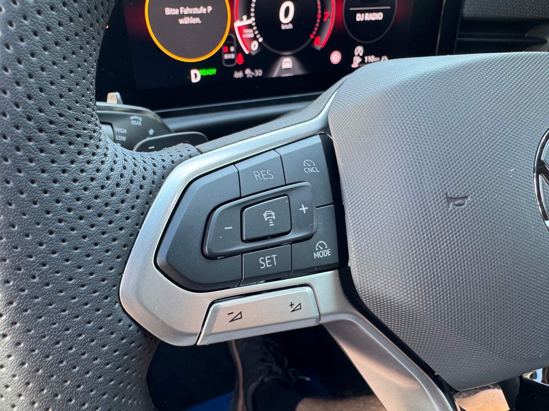 VW T-Roc 1.5 eTSI mHEV R-Line DSG-image-23