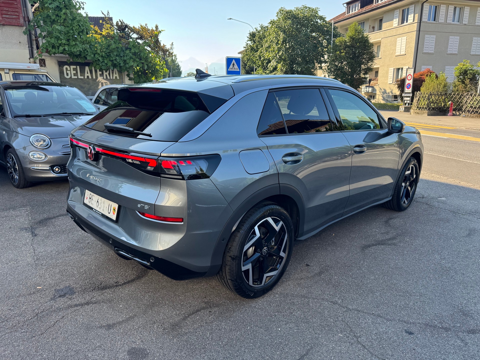 VW T-Roc 1.5 eTSI mHEV R-Line DSG-image-6