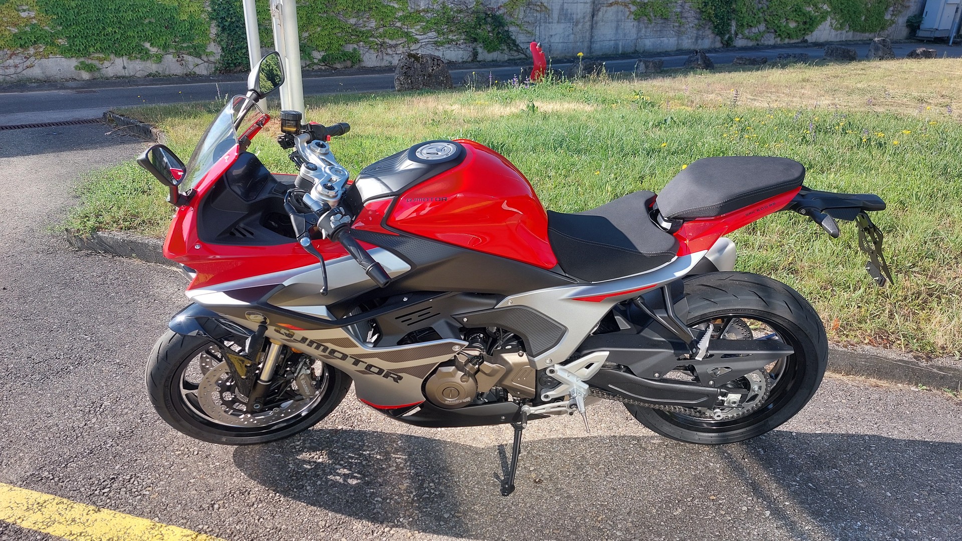QJ SRK 600 RS (35kW)