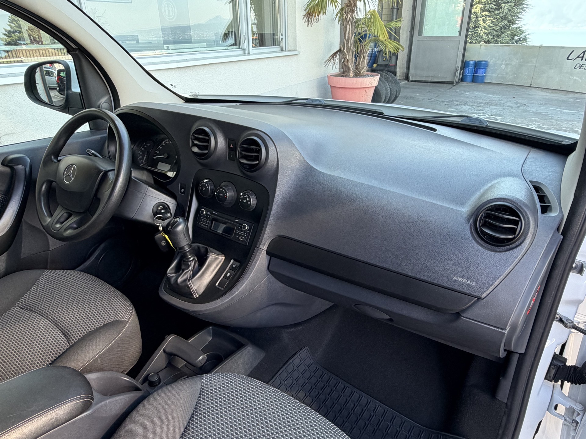 MERCEDES-BENZ Citan Tourer 112 L 5-Plätzer/5 places-image-12