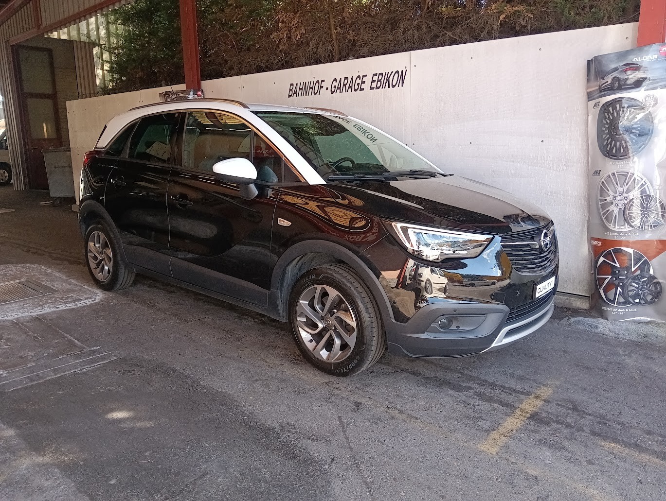 OPEL Crossland X 1.2i TP Excellence Automatik-image-0