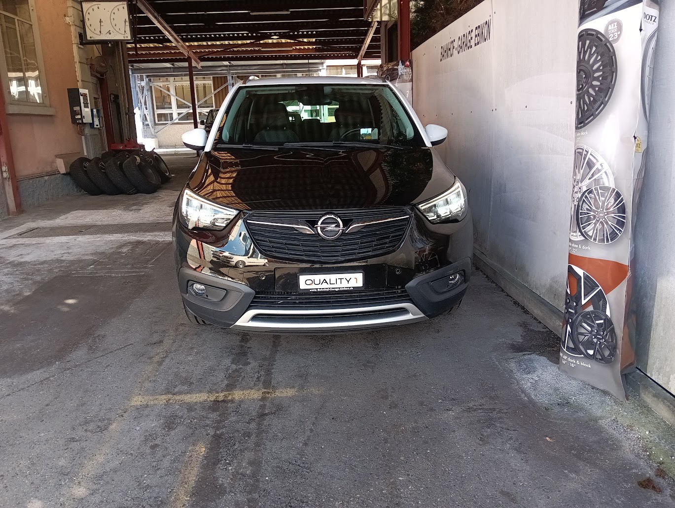 OPEL Crossland X 1.2i TP Excellence Automatik-image-1