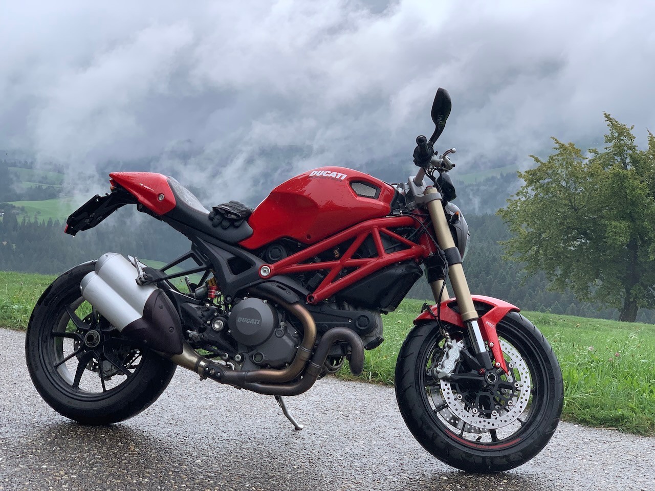 DUCATI Monster 1100 EVO ABS