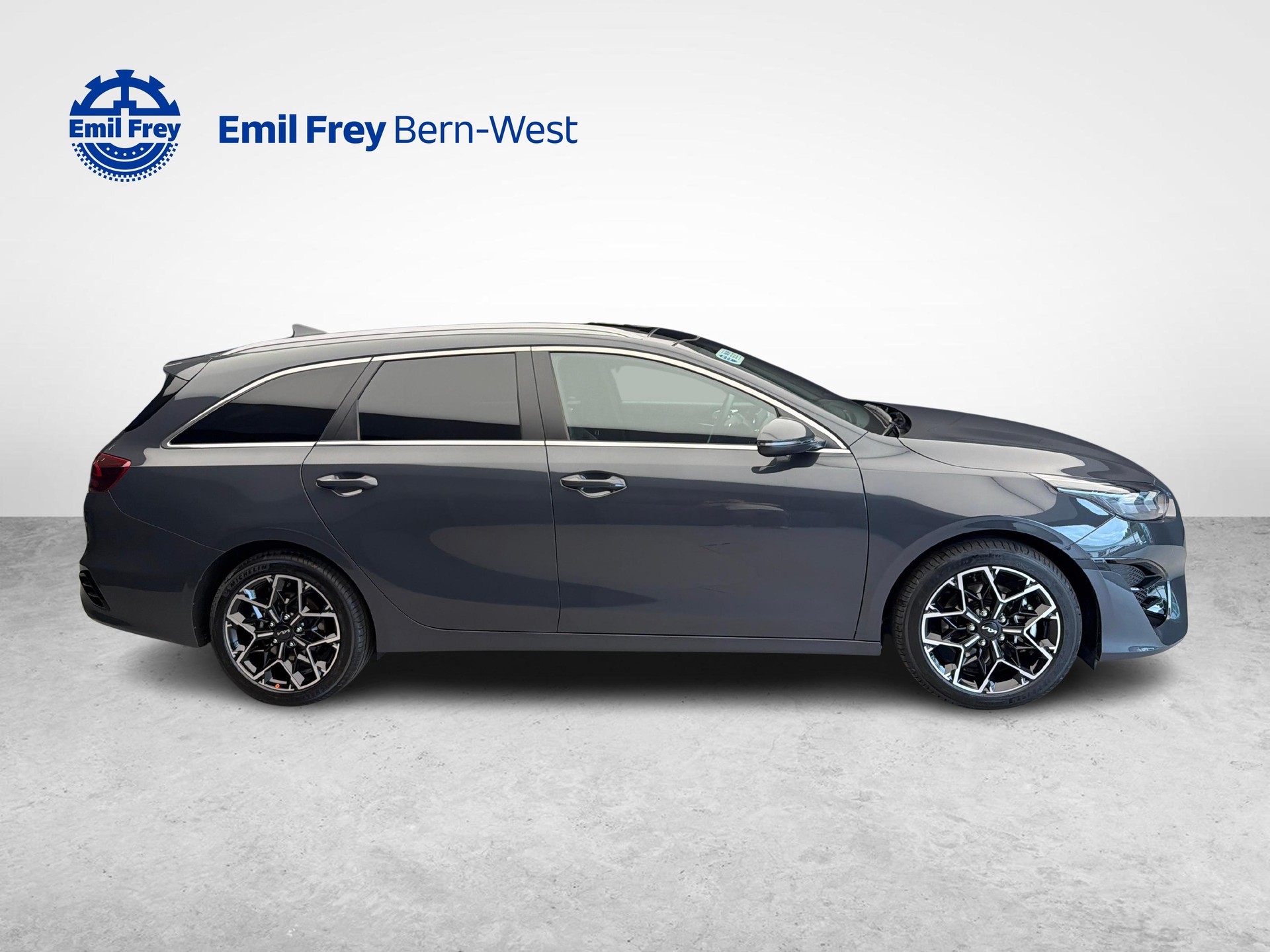 KIA Ceed SW 1.5 T-GDi MHEV GT-Line-image-5