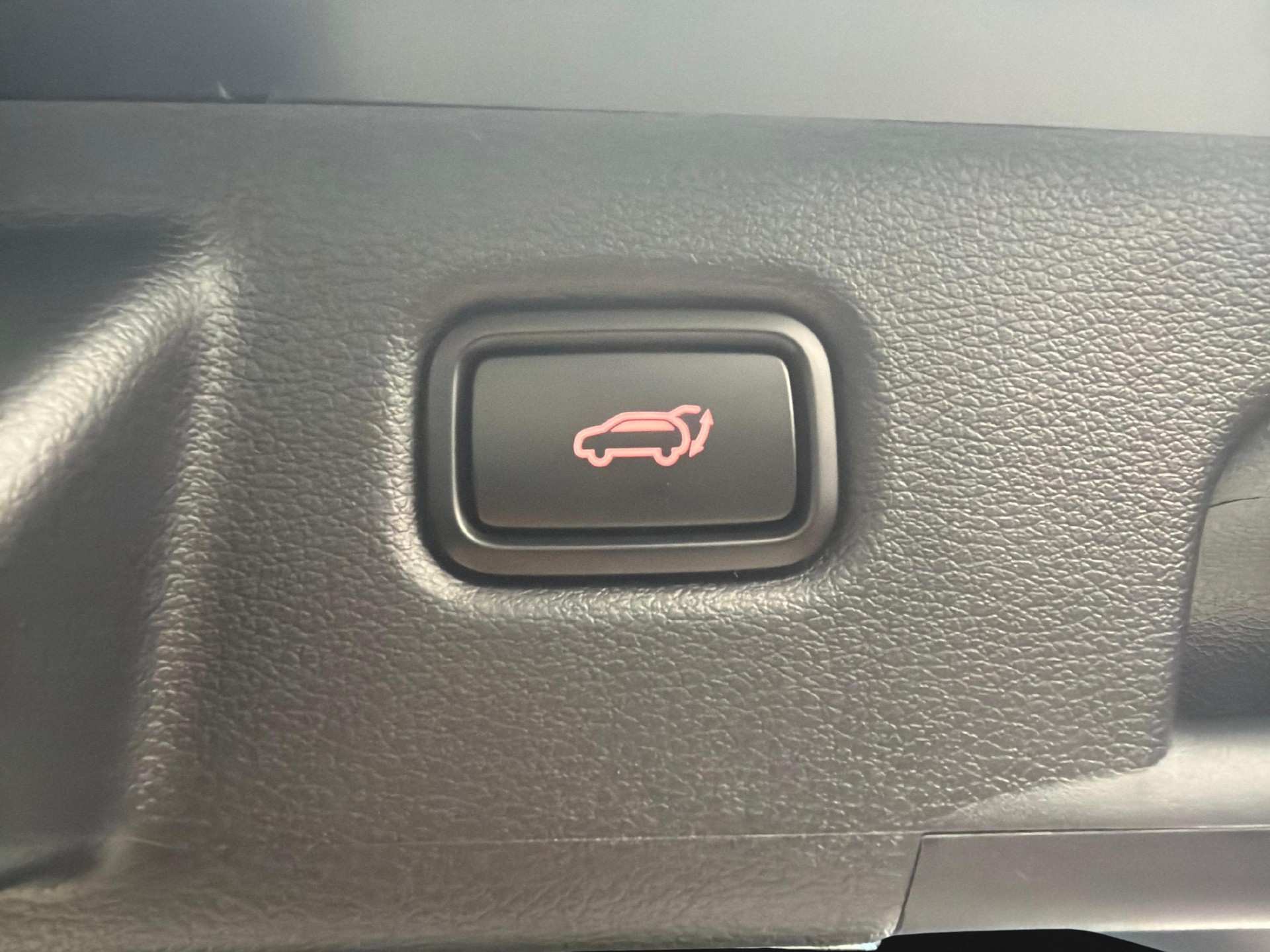 KIA Ceed SW 1.5 T-GDi MHEV GT-Line-image-13