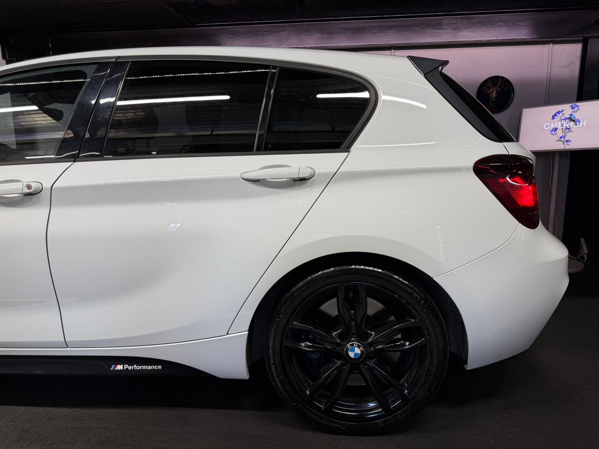 BMW M135i xDrive Steptronic-image-4