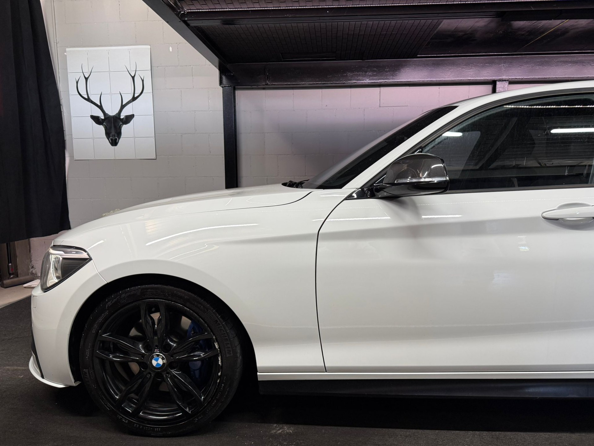 BMW M135i xDrive Steptronic-image-5