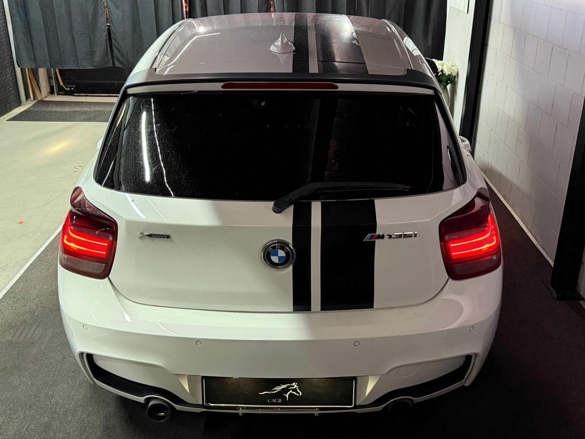 BMW M135i xDrive Steptronic-image-20