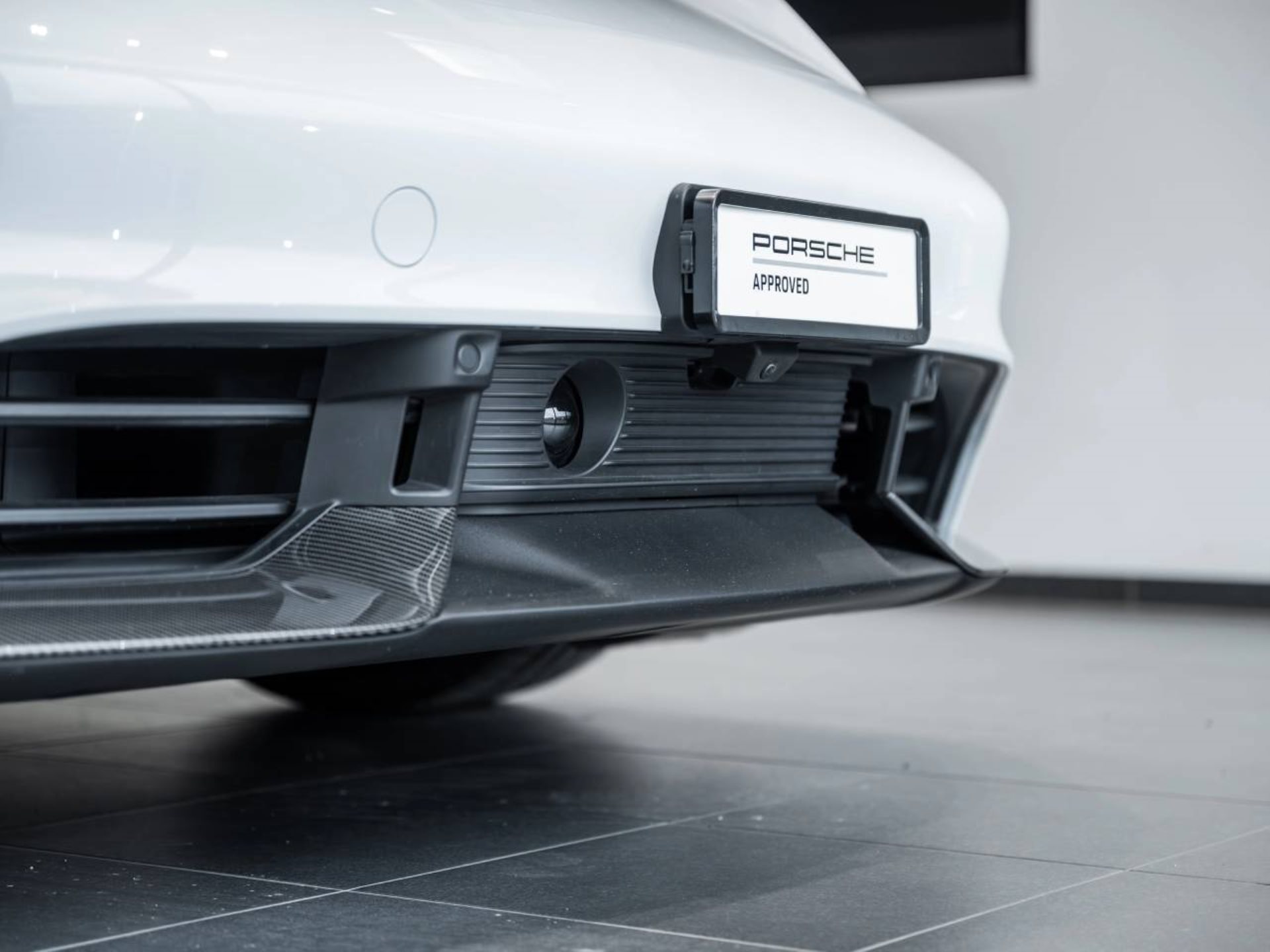 PORSCHE Taycan Turbo S-image-27
